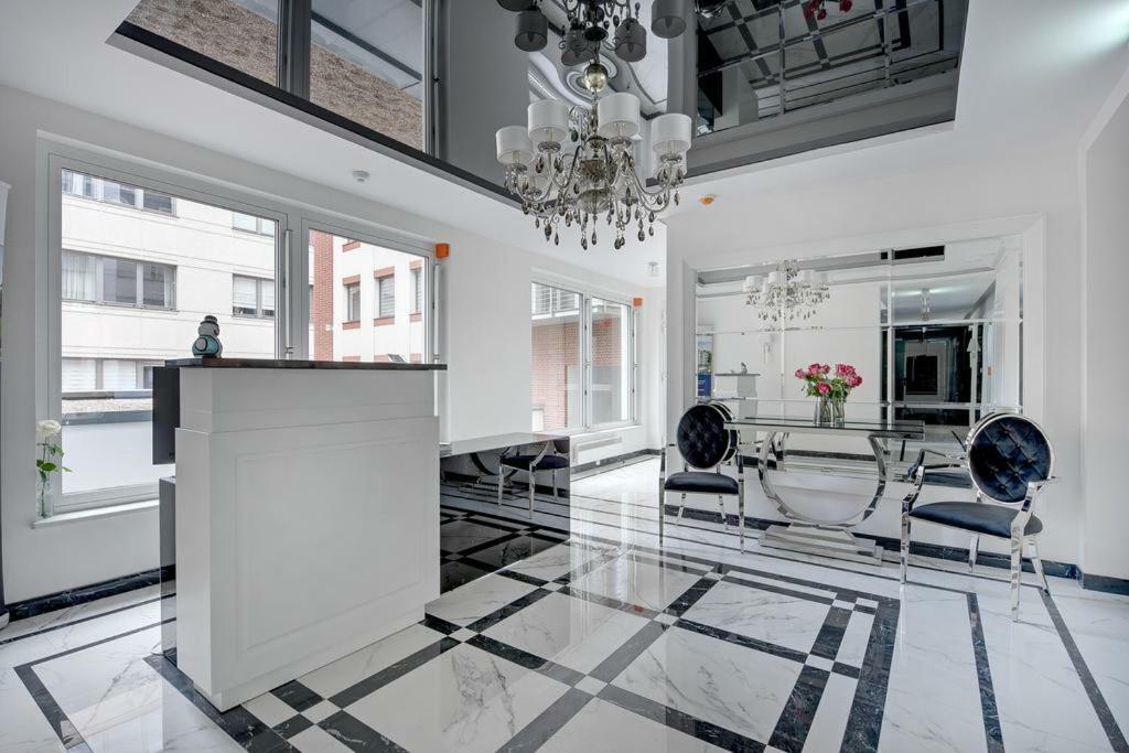 Princess Apartment - Old Town กดัญสก์ ภายนอก รูปภาพ